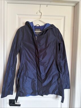 Geox Respira Navy and Blue Hooded Trench/Rain Coat Belted Size 10